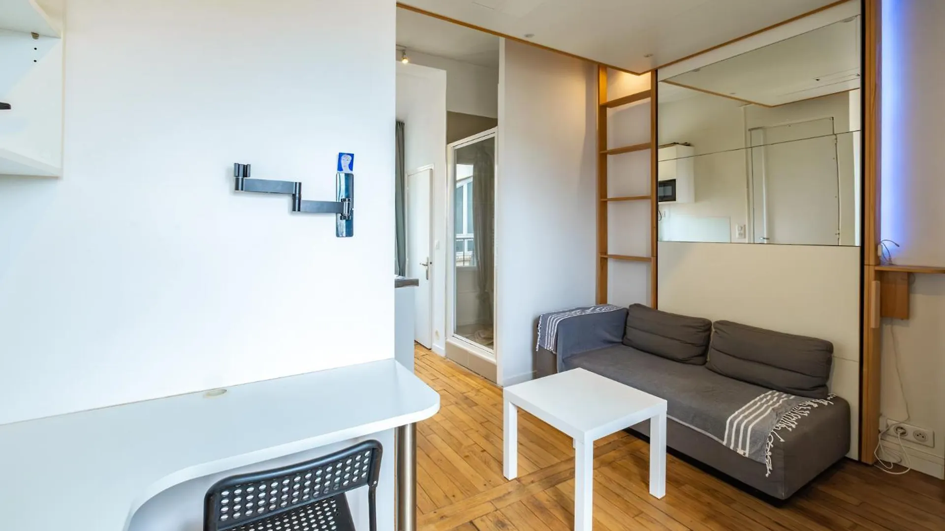 Apartment Charming Studio - Eiffel Tower Paris